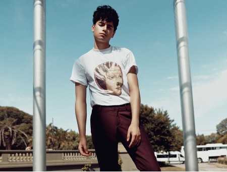 Celebrity Daughter Opens Up About Having Her Eye Color